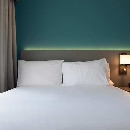 Comfort Inn & Suites Nw Milwaukee Germantown 外观 照片