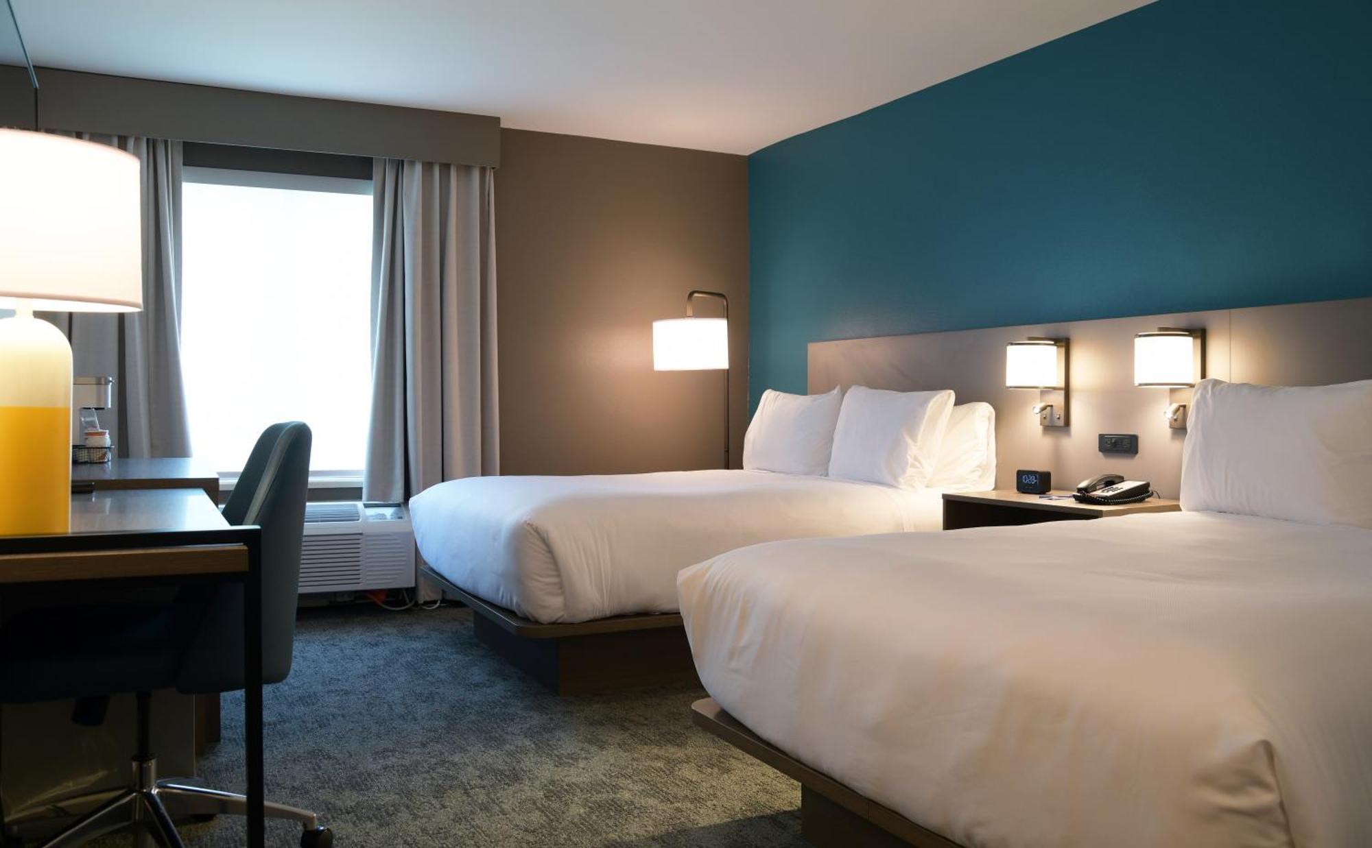 Comfort Inn & Suites Nw Milwaukee Germantown 外观 照片